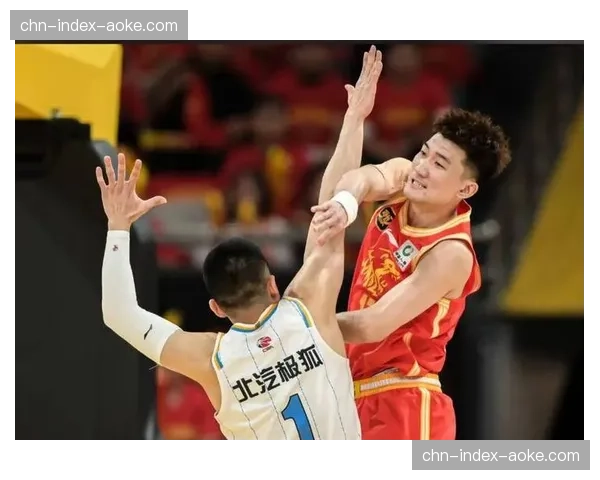 广厦客场对阵辽宁 攻防两端ORtg与DRtg均占优 广厦客场对阵辽宁 攻防两端ORtg与DRtg均占优