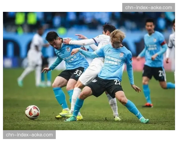 大连英博场均解围数最多 防守落位与禁区保护执行到位